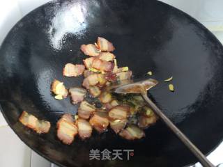 韭菜炒腊肉的做法步骤：7