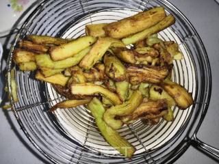 蚝油烧茄子的做法步骤：8