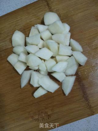 银耳雪梨枸杞汤的做法步骤：5