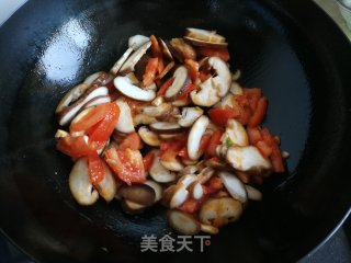 番茄香菇蛋汤的做法步骤：5