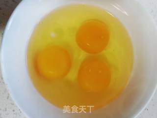 韭菜炒鸡蛋的做法步骤：2