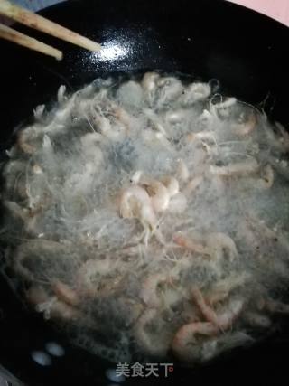 小满日食记之油酥小白虾的做法步骤：7