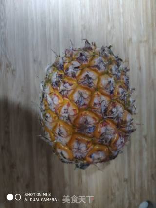 菠萝汁的做法步骤：1