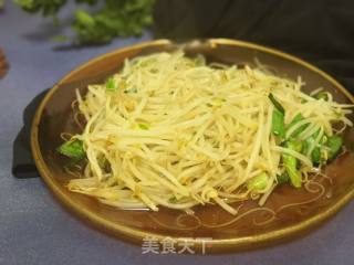 葱香豆芽的做法步骤：8