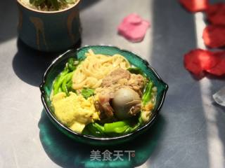 筒骨青菜面的做法步骤：6