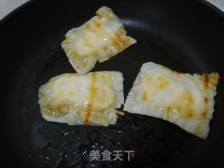 云吞皮粉蕉派的做法步骤：6