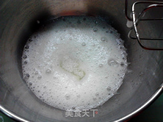 葱香沙拉无粉菠萝蜜核戚风蛋糕的做法步骤：6