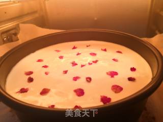 玫瑰花酸奶蛋糕????的做法步骤：10