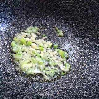 杏鲍菇炒蒜苔的做法步骤：5