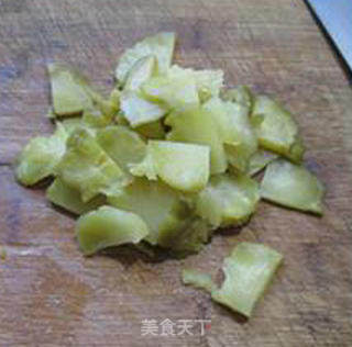 榨菜炒江白虾的做法步骤：3