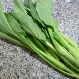 香菇脆油菜蕻粉丝的做法步骤：1