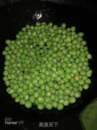 排骨炒豌豆的做法步骤：4