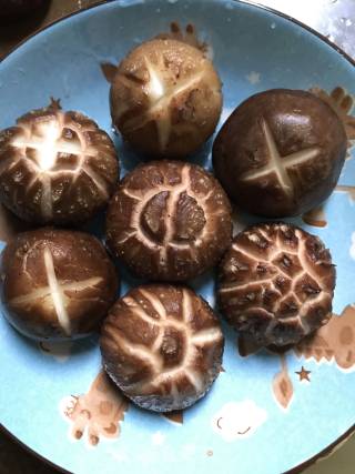 香菇小油菜的做法步骤：3