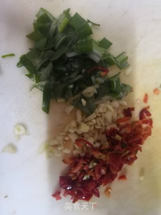 微辣版—手撕鸡肉的做法步骤：3