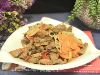 牛肉炒莲藕的做法步骤：8