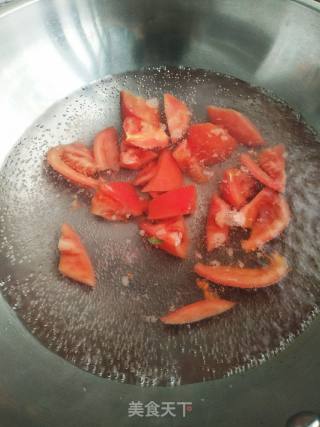 鸡蛋菠菜汤的做法步骤：2