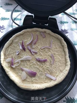 培根鸡腿肉披萨的做法步骤：6