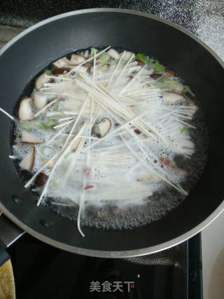 面条菜鸡蛋汤面的做法步骤：8