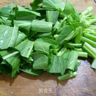 猪肺炒油菜蕻的做法步骤：4
