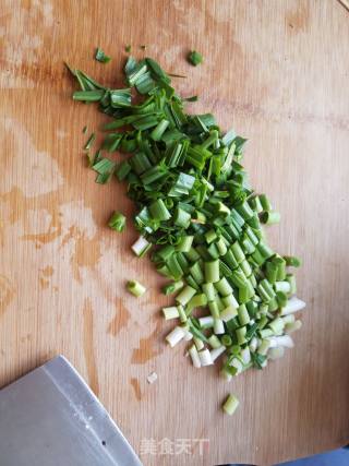 香菇豆干鸡蛋炒米的做法步骤：2
