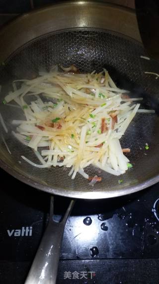 炒土豆丝的做法步骤：7