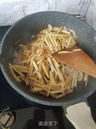 洋葱炒土豆的做法步骤：4
