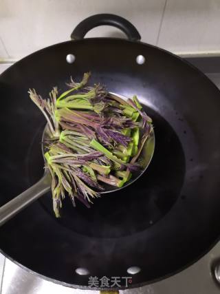 香椿煎蛋的做法步骤：5