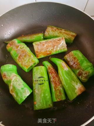 虎皮尖椒的做法步骤：3
