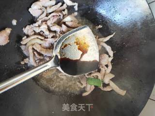 肉丝炒青蒜～简单又好吃的做法步骤：3