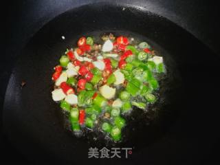茭白炒粉条的做法步骤：5