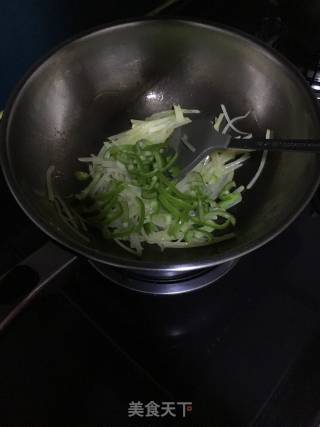 青椒土豆丝的做法步骤：7