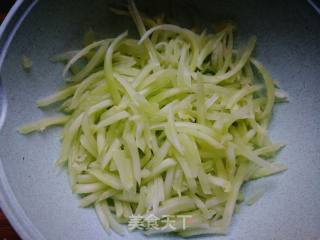 莴笋拌粉条的做法步骤：4