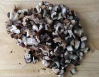 玉米香菇肉末烧卖的做法步骤：1