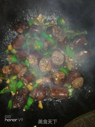 蒜香鸭脖的做法步骤：5