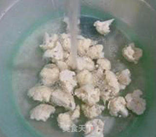 香菇排骨花菜的做法步骤：4