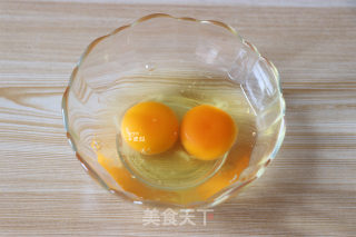 虾仁鸡蛋羹的做法步骤：3