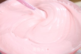 【草莓牛轧糖】的做法步骤：3
