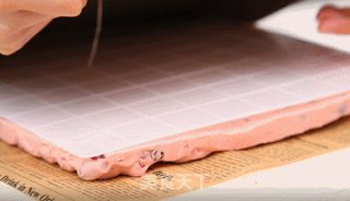 【草莓牛轧糖】的做法步骤：10