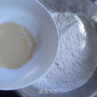 香甜红枣包的做法步骤：1