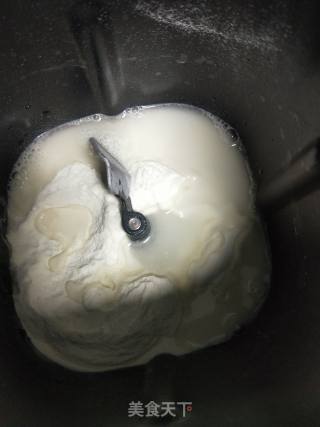 韭菜盒子的做法步骤：1
