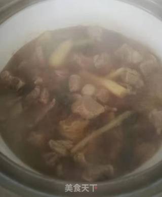 白萝卜牛腩煲的做法步骤：6