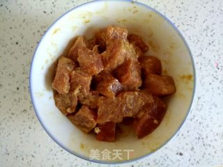 菠萝咕咾肉的做法步骤：1