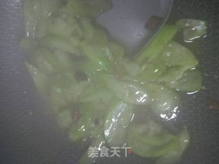 丝瓜炒鸡蛋的做法步骤：4