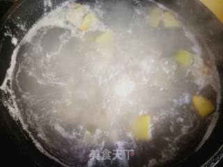 菌菇玉米排骨汤的做法步骤：8