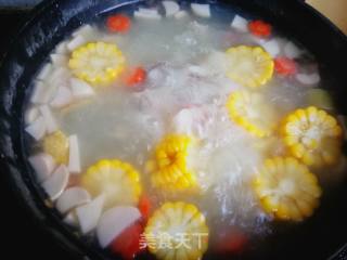 菌菇玉米排骨汤的做法步骤：9