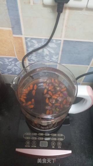 补血四宝汤的做法步骤：7