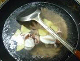 雪菜虾仁炒望潮的做法步骤：6