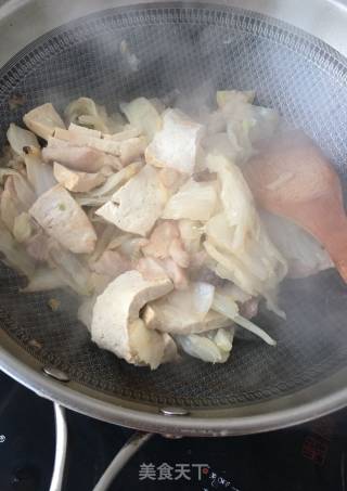 猪肉白菜炖豆腐的做法步骤：18