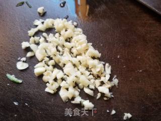 小黄瓜炒鸡柳的做法步骤：2