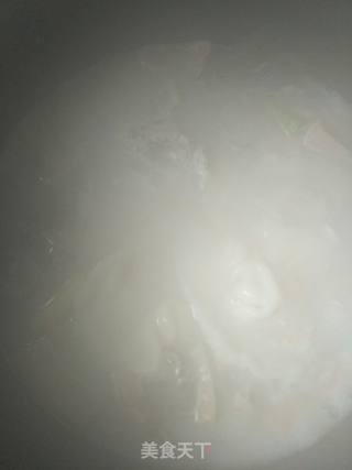 砂锅鲫鱼水饺的做法步骤：11